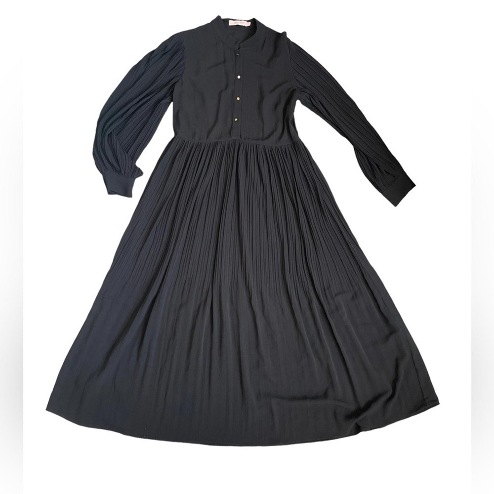 Traffic People Black Long Sleeve Pleated Maxi Dress‎